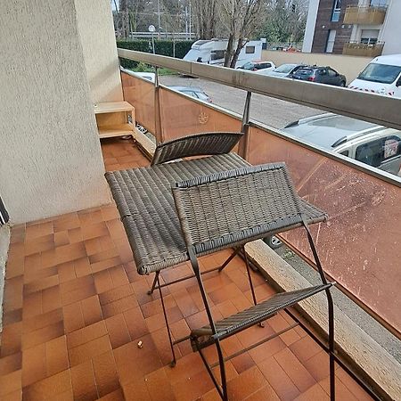 Studio Cosy 33 M² Limite Lyon. Parking Privatif. Bron Extérieur photo
